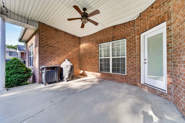 1015 Stafford Ct, Hendersonville, TN 37075