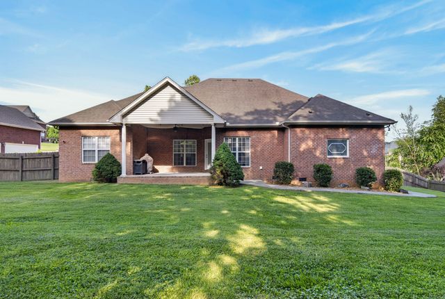 1015 Stafford Ct, Hendersonville, TN 37075