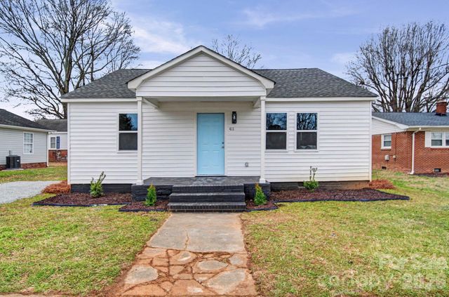 411 N Mulberry Street, Cherryville, NC 28021