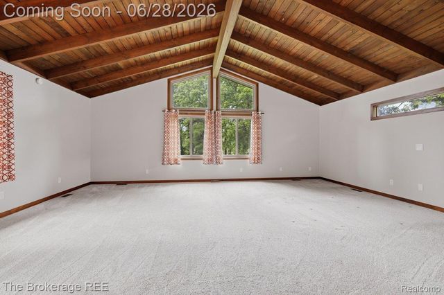 8475 Knox Road, Springfield Charter Township, MI 48348