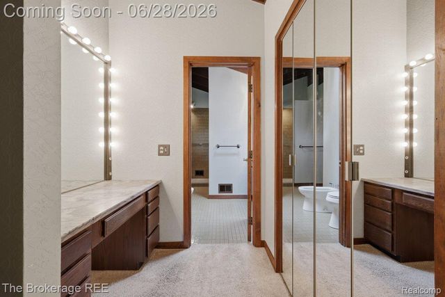 8475 Knox Road, Springfield Charter Township, MI 48348