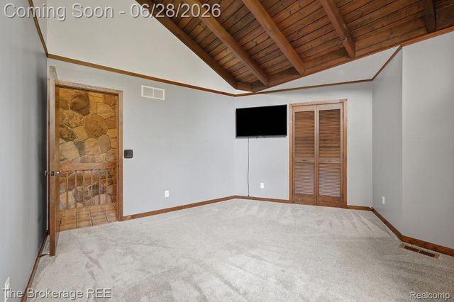 8475 Knox Road, Springfield Charter Township, MI 48348