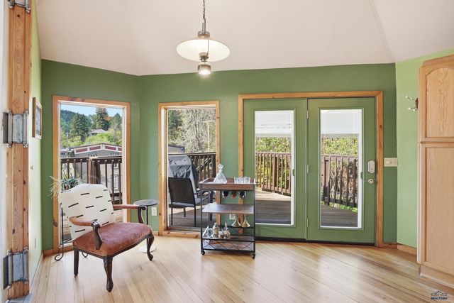 10 CENTENNIAL, Deadwood, SD 57732