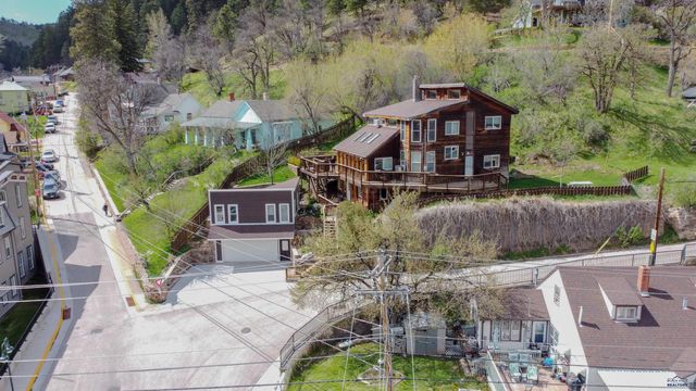 10 CENTENNIAL, Deadwood, SD 57732