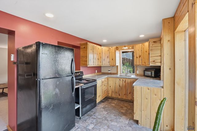 10 CENTENNIAL, Deadwood, SD 57732