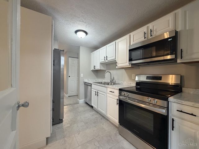 5153 Dresden Court, Delhi Twp, OH 45238