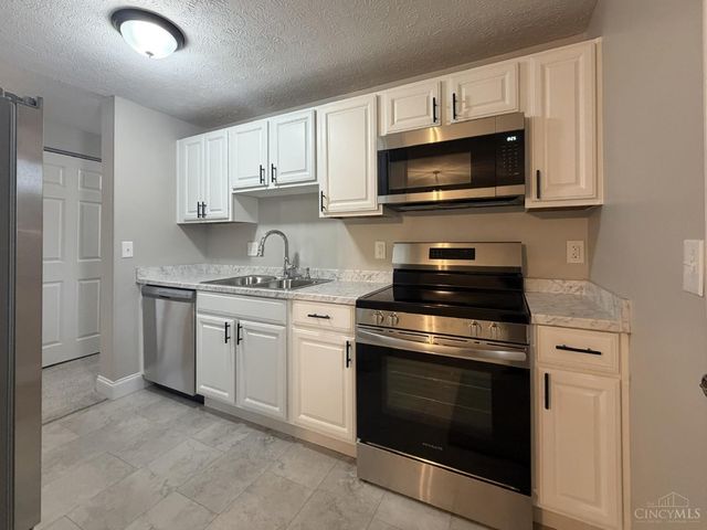 5153 Dresden Court, Delhi Twp, OH 45238