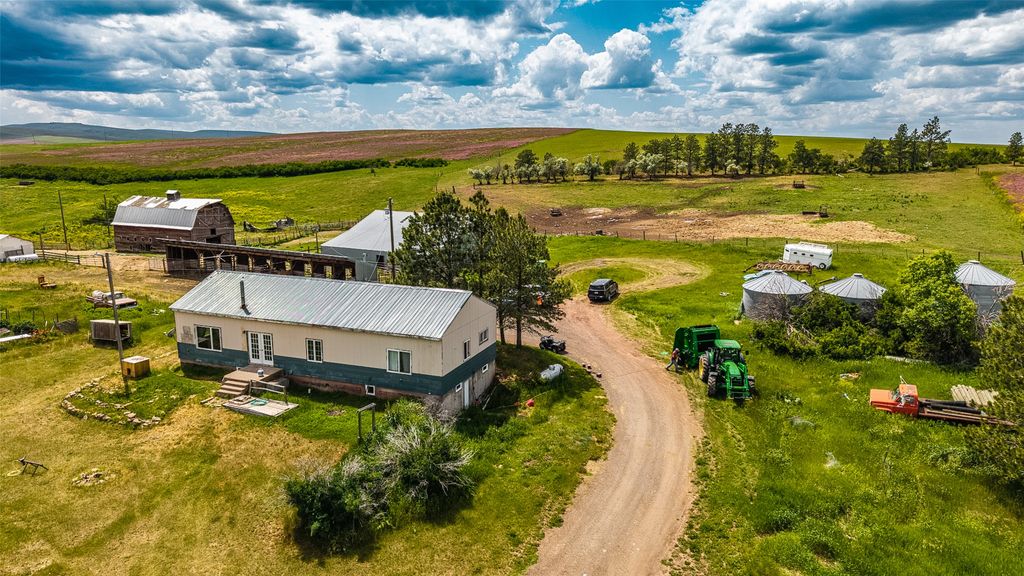 981 Cora Creek Road, Raynesford, MT 59469 photo 6