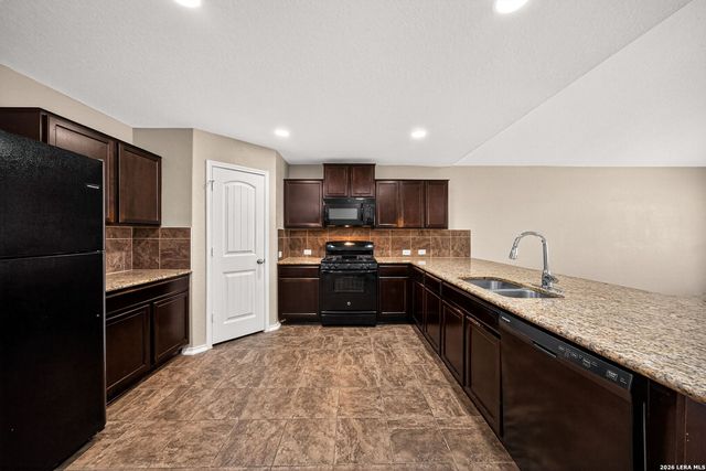 469 EASTERN PHOEBE, San Antonio, TX 78253