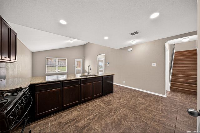 469 EASTERN PHOEBE, San Antonio, TX 78253