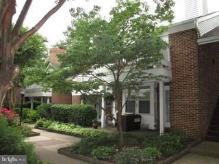 2618-D S ARLINGTON MILL DR #4, Arlington, VA 22206