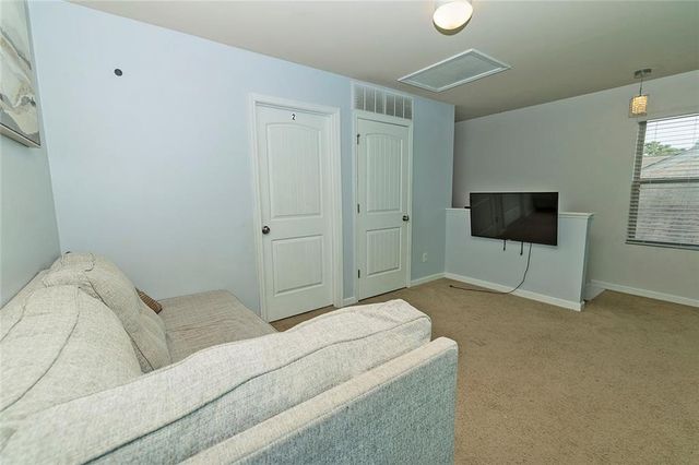 2084 Sawgrass Drive, Lovejoy, GA 30228