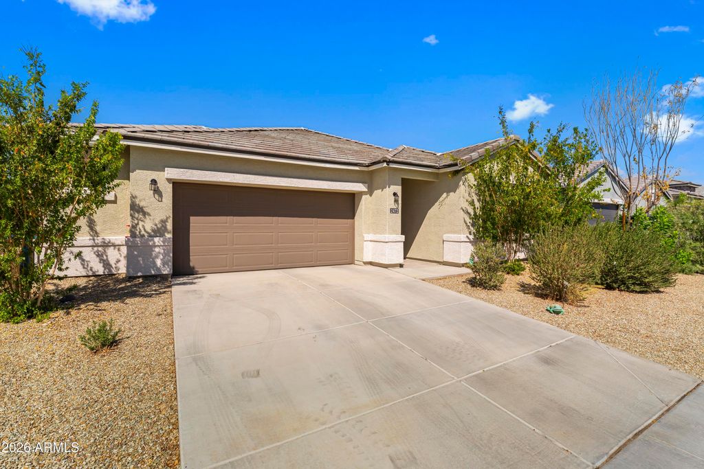 2472 S 241ST Avenue, Buckeye, AZ 85326 — photo 2