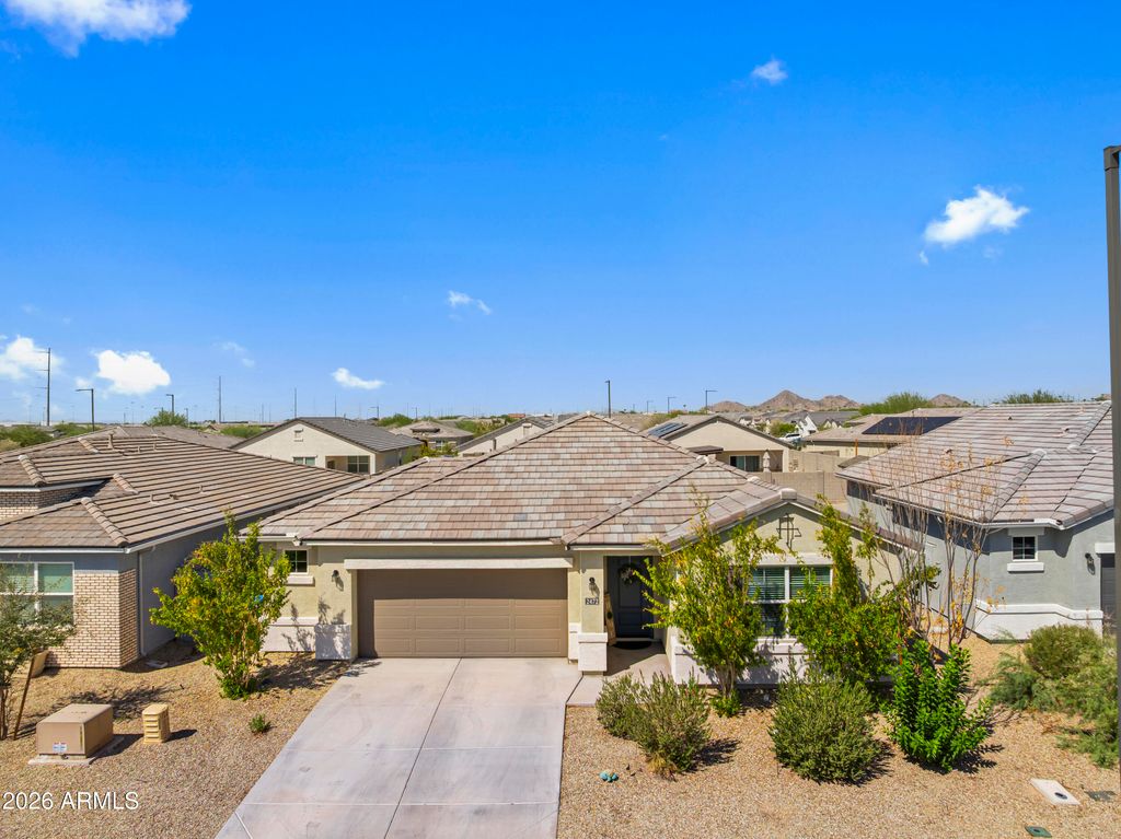 2472 S 241ST Avenue, Buckeye, AZ 85326 — photo 3