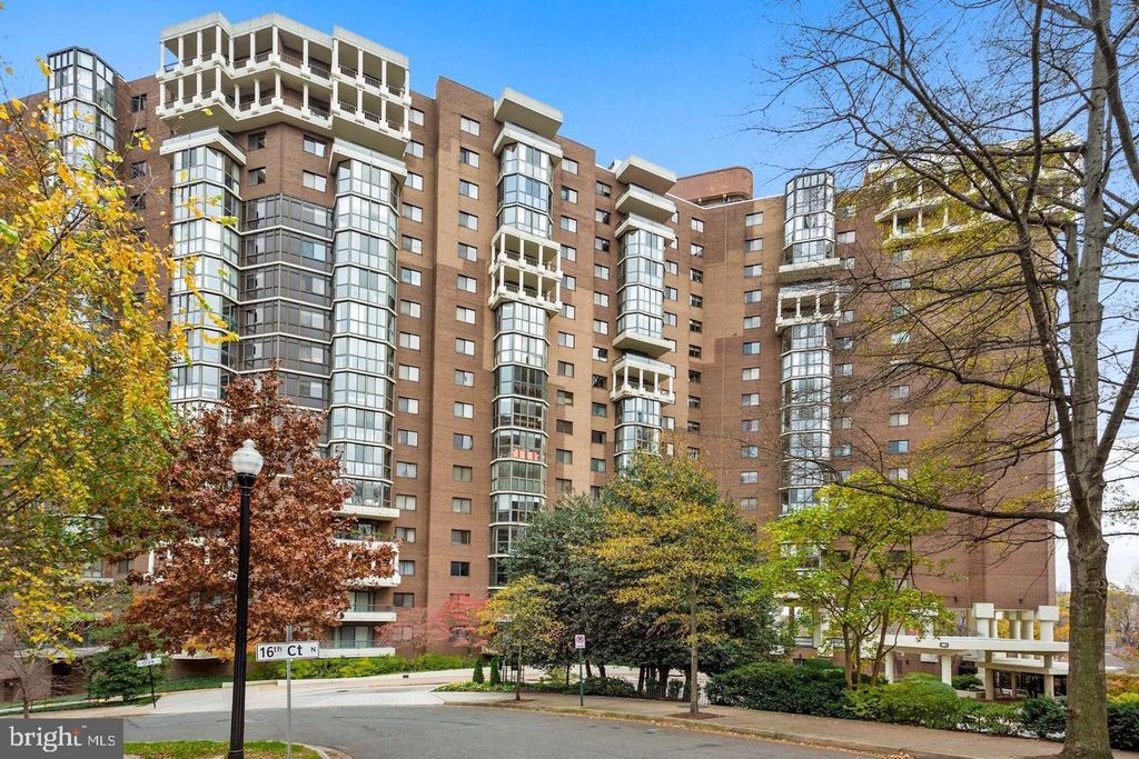 1600 N OAK ST #524, Arlington, VA 22209