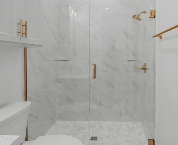 210 Tidewater Circle, Bossier City, LA 71111