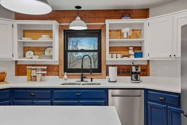 652 Northup Rd, Portland, TN 37148