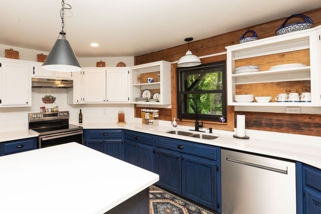 652 Northup Rd, Portland, TN 37148