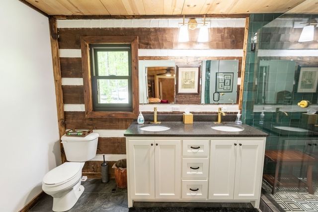 652 Northup Rd, Portland, TN 37148