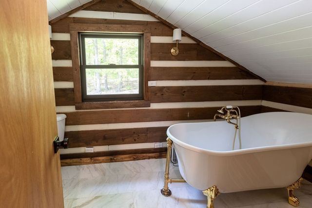 652 Northup Rd, Portland, TN 37148