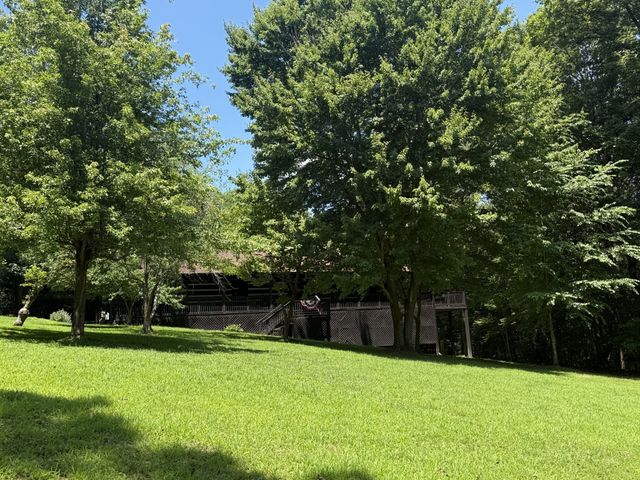 652 Northup Rd, Portland, TN 37148