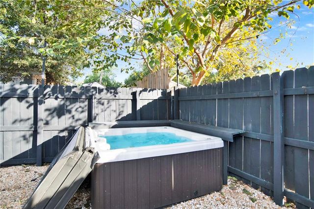 1013 Savannah Street, Mobile, AL 36604