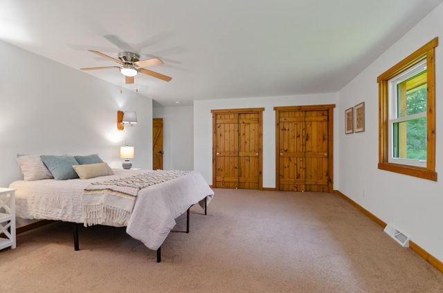 2594 WOOD LANE, Suamico, WI 54313