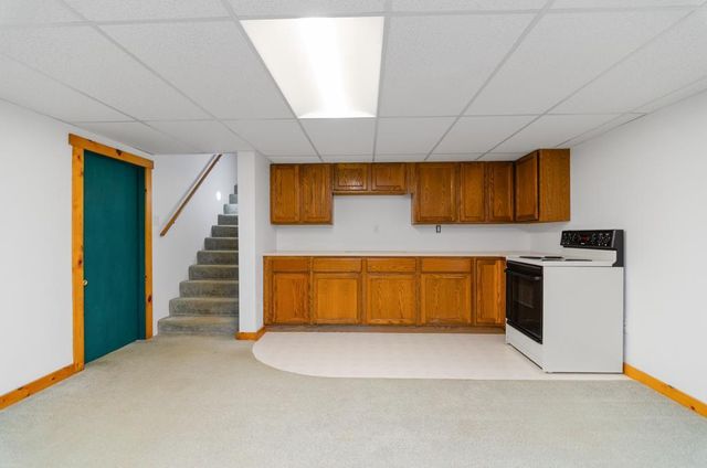 2594 WOOD LANE, Suamico, WI 54313