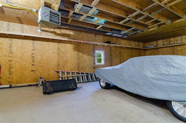 2594 WOOD LANE, Suamico, WI 54313