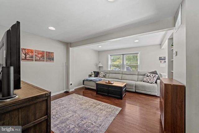 8189 MOUNTAIN ESTATE CT, Pasadena, MD 21122