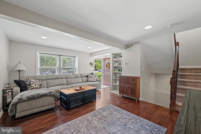8189 MOUNTAIN ESTATE CT, Pasadena, MD 21122