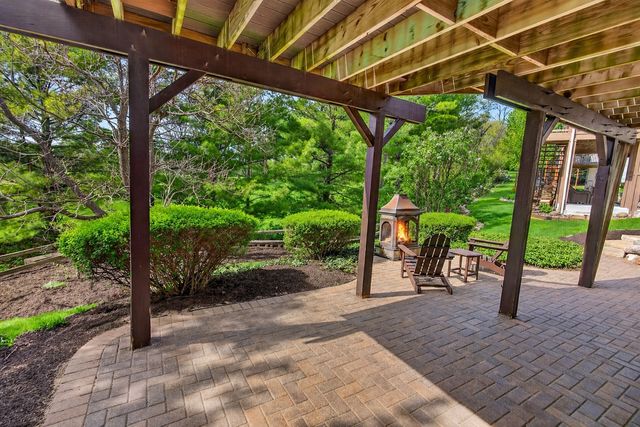 2107 Fairview Lane, Woodstock, IL 60098