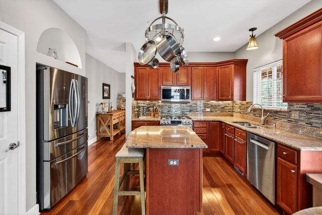 2107 Fairview Lane, Woodstock, IL 60098