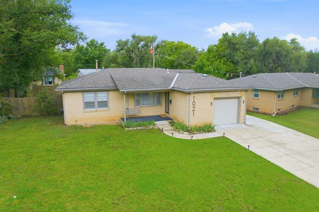 1021 S Wicker St, Wichita, KS 67207