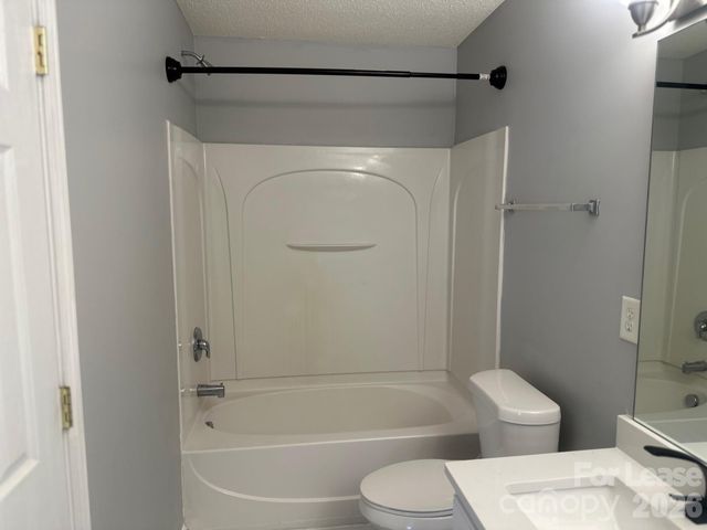5209 Ficus Tree Lane, Charlotte, NC 28215