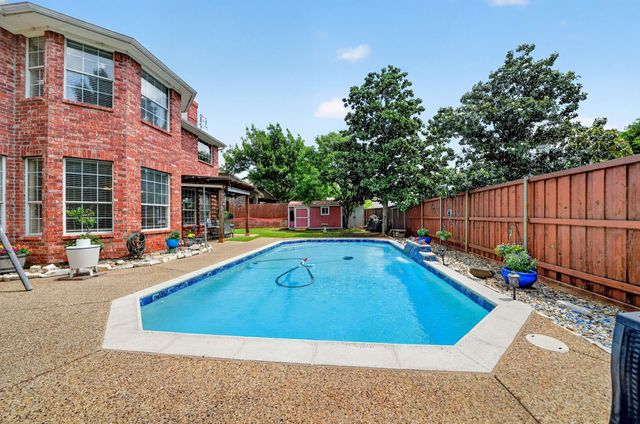 4502 Amanda Court, Rowlett, TX 75088