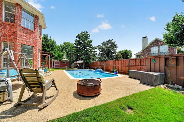 4502 Amanda Court, Rowlett, TX 75088