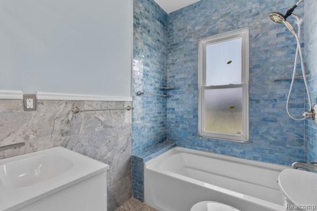 1539 Garland, Detroit, MI 48214