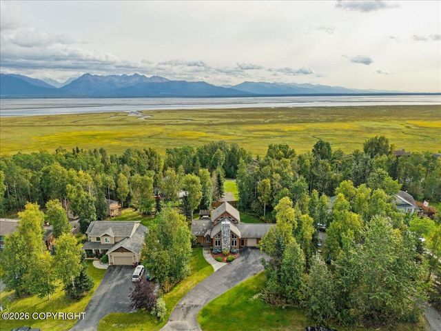 6980 W Gruening Place, Wasilla, AK 99623