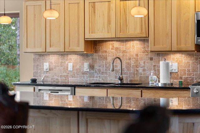 6980 W Gruening Place, Wasilla, AK 99623