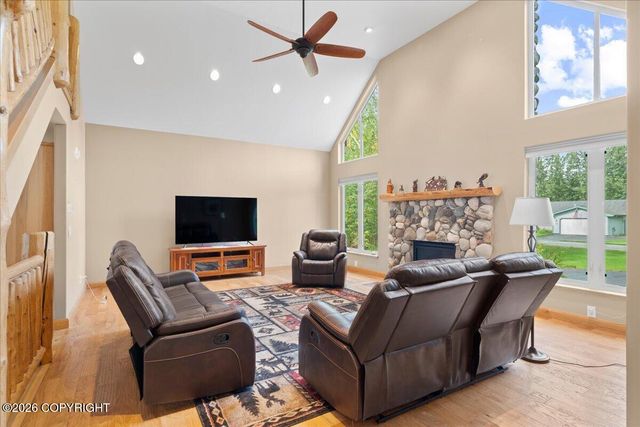 6980 W Gruening Place, Wasilla, AK 99623