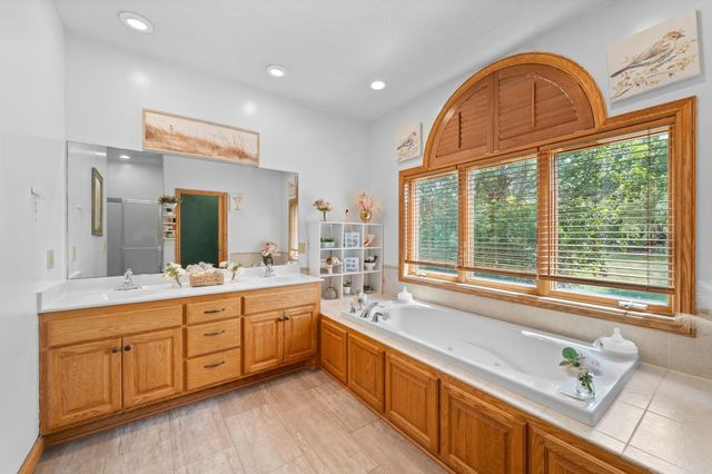 11792 272nd Avenue NW, Zimmerman, MN 55398