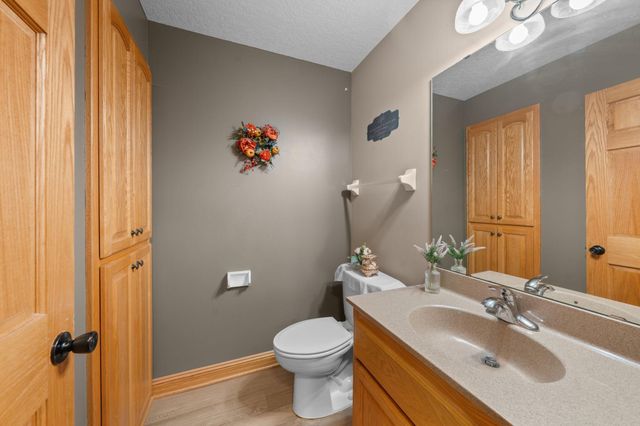11792 272nd Avenue NW, Zimmerman, MN 55398