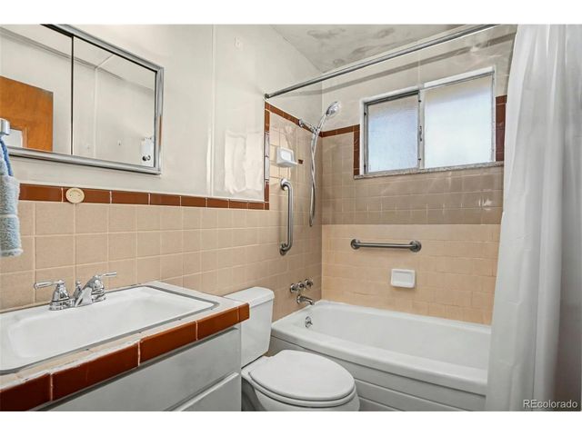 200 E Myrtle St 8, Fort Collins, CO 80524