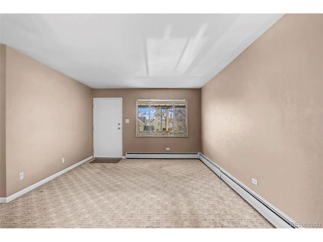 200 E Myrtle St 8, Fort Collins, CO 80524