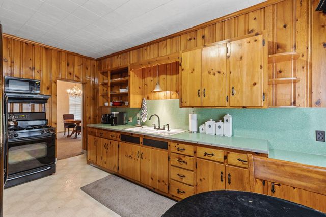 2725 Baltimore Somerset Road NE, Baltimore, OH 43105