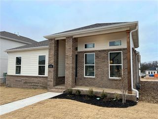 6304 SW Luna Lane, Bentonville, AR 72713