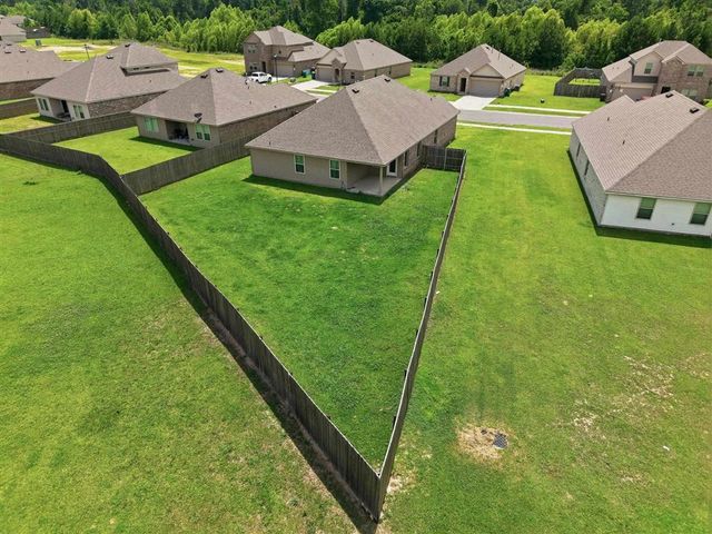 816 Coulee Bend Boulevard, Moss Bluff, LA 70611