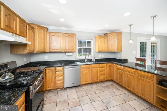 8 WILDERNESS CT, Stafford, VA 22556