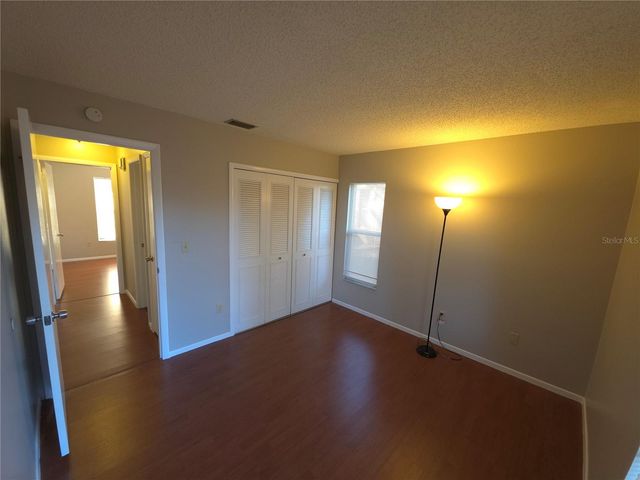 7604 N SANIBEL CIRCLE, Temple Terrace, FL 33637